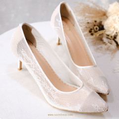 ODETTE WITH FRENCH LACE