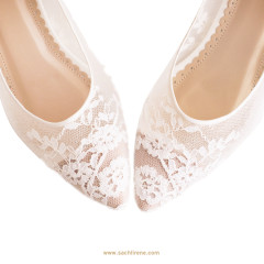 ODETTE WITH FRENCH LACE